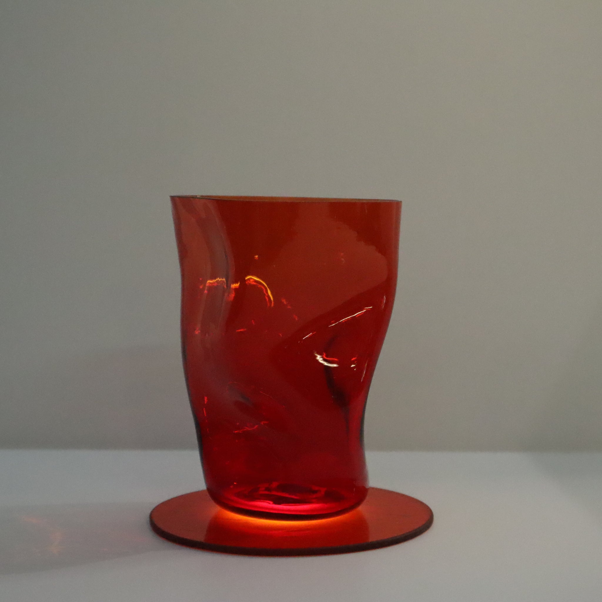 Red Wavy Cup